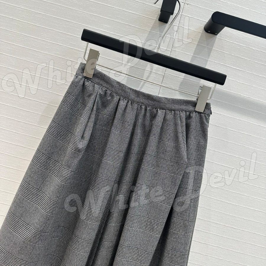 하얀악마 프라다 치마 (5).jpg