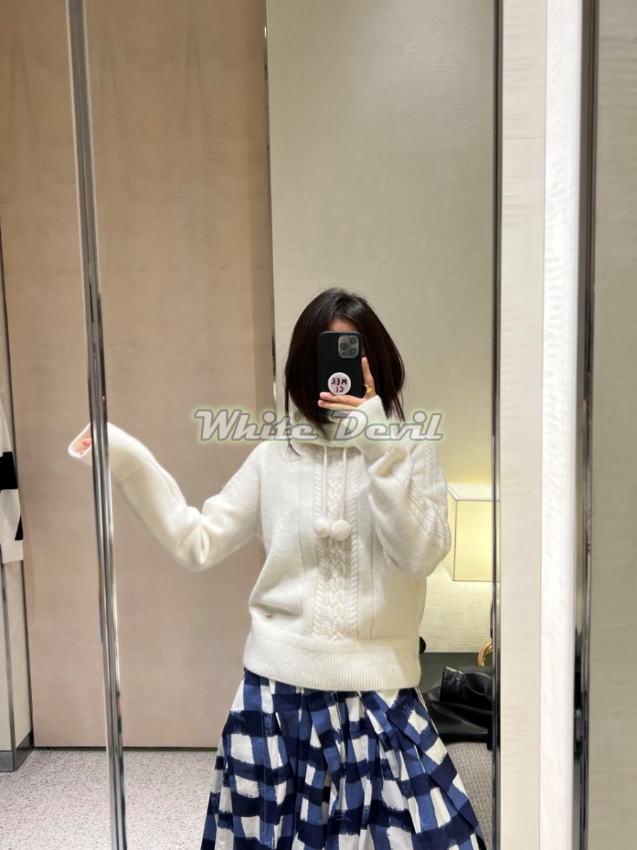 하얀악마 샤넬 니트 (3).jpg
