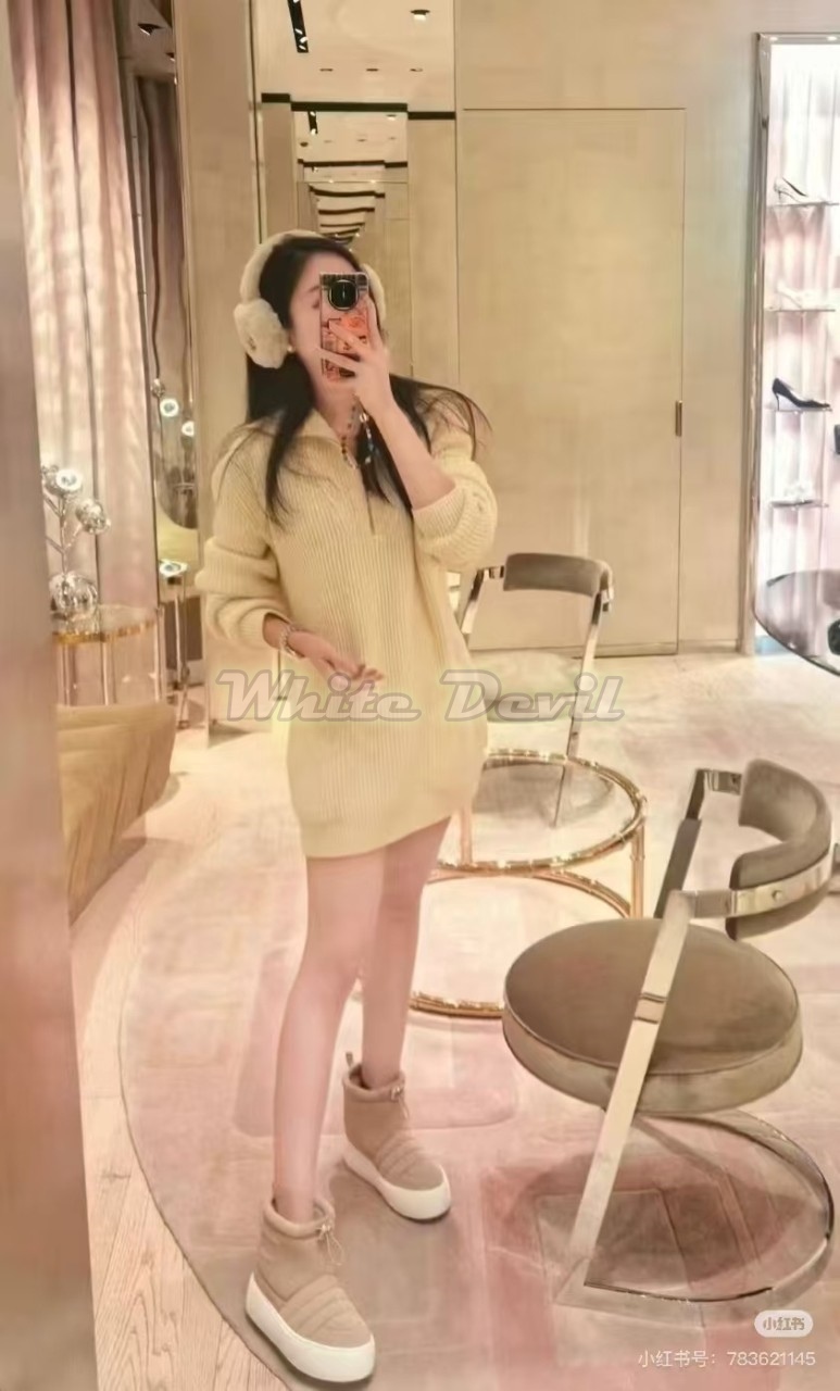 하얀악마 로저비비에 부츠 (3).jpg