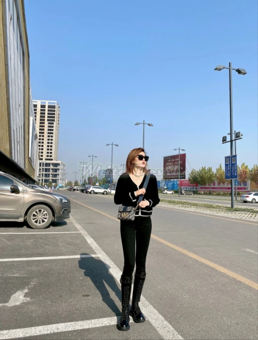하얀악마 맥퀸 부츠 (2).jpg