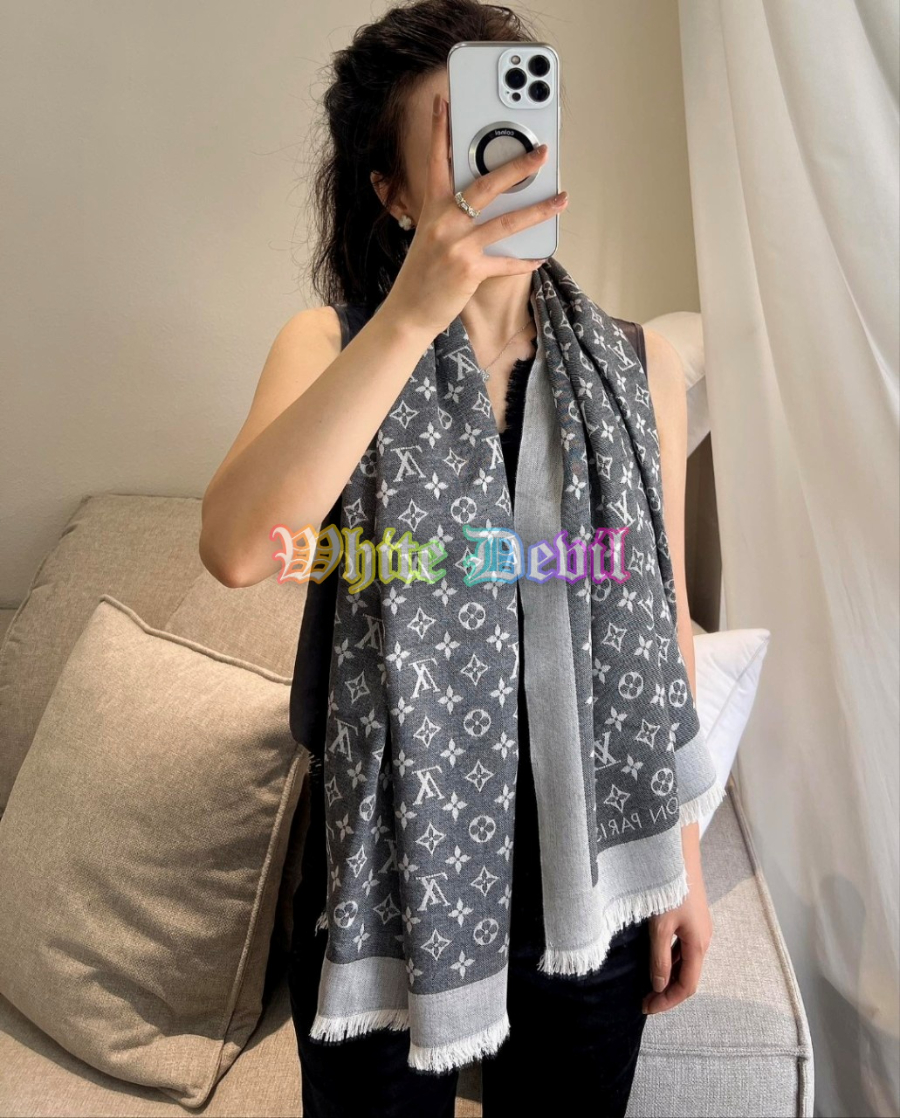 하얀악마 루이비통 머플러 (3).jpg