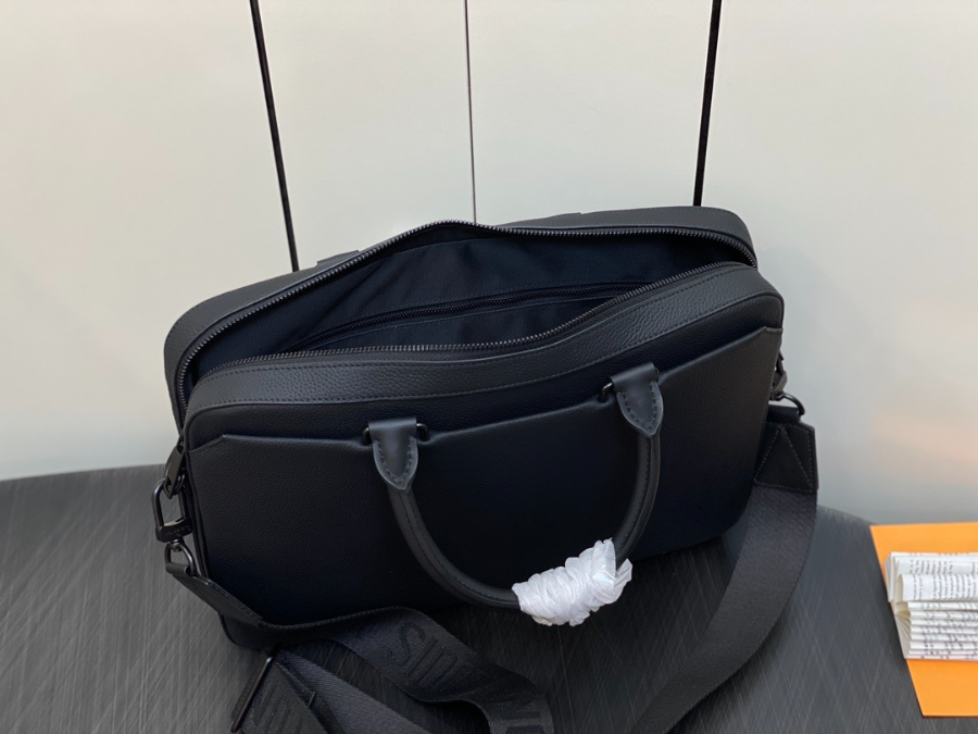 KakaoTalk_20250321_222221017_07.jpg