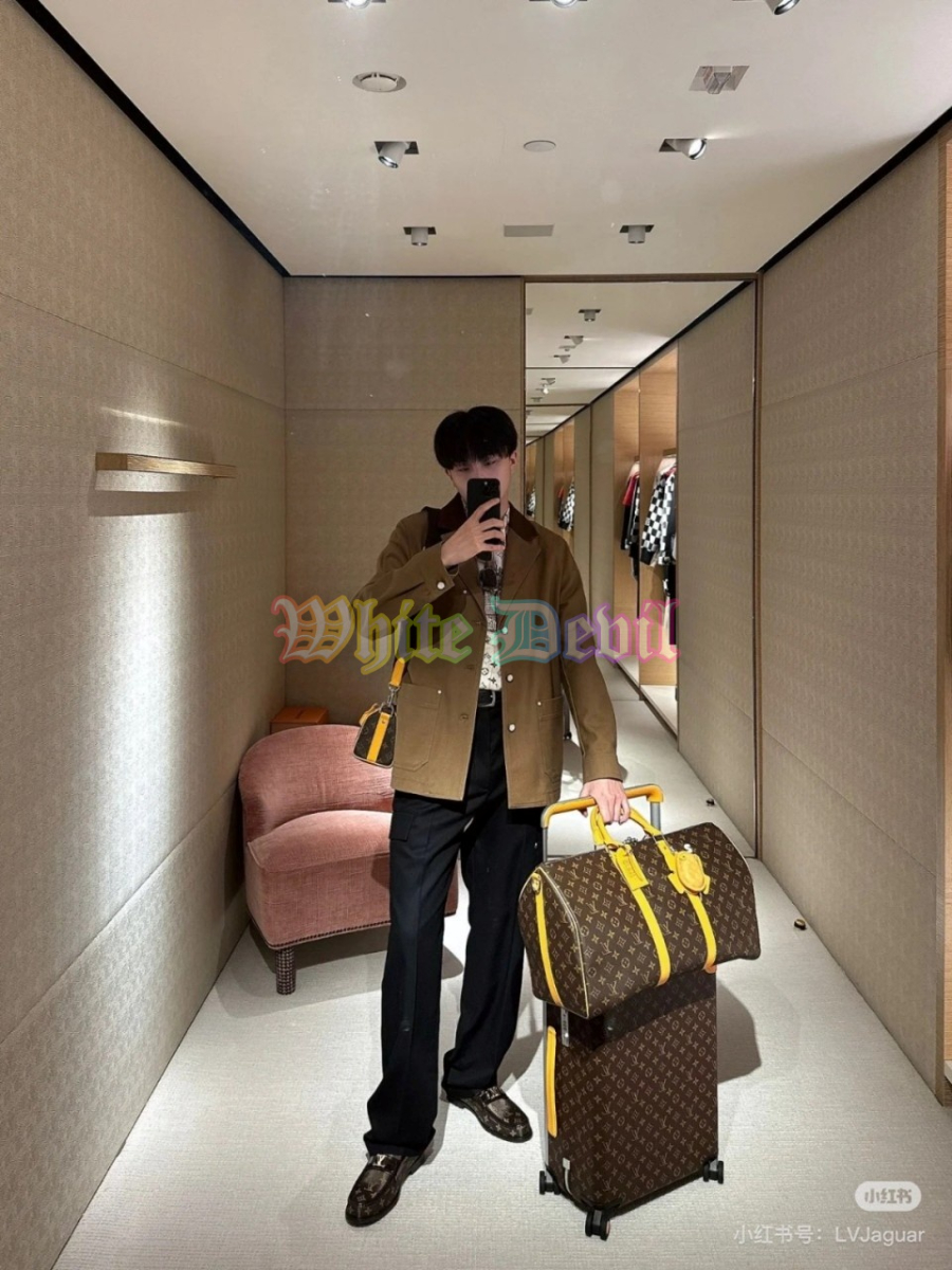 하얀악마 루이비통 자켓 (1).jpg