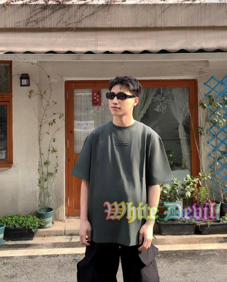 하얀악마 구찌 반팔티 (1).jpg