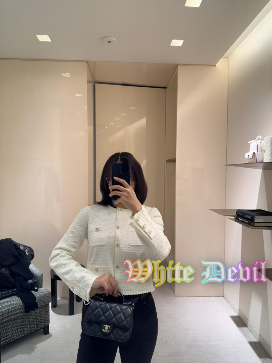 하얀악마 샤넬 가디건 (1).jpg