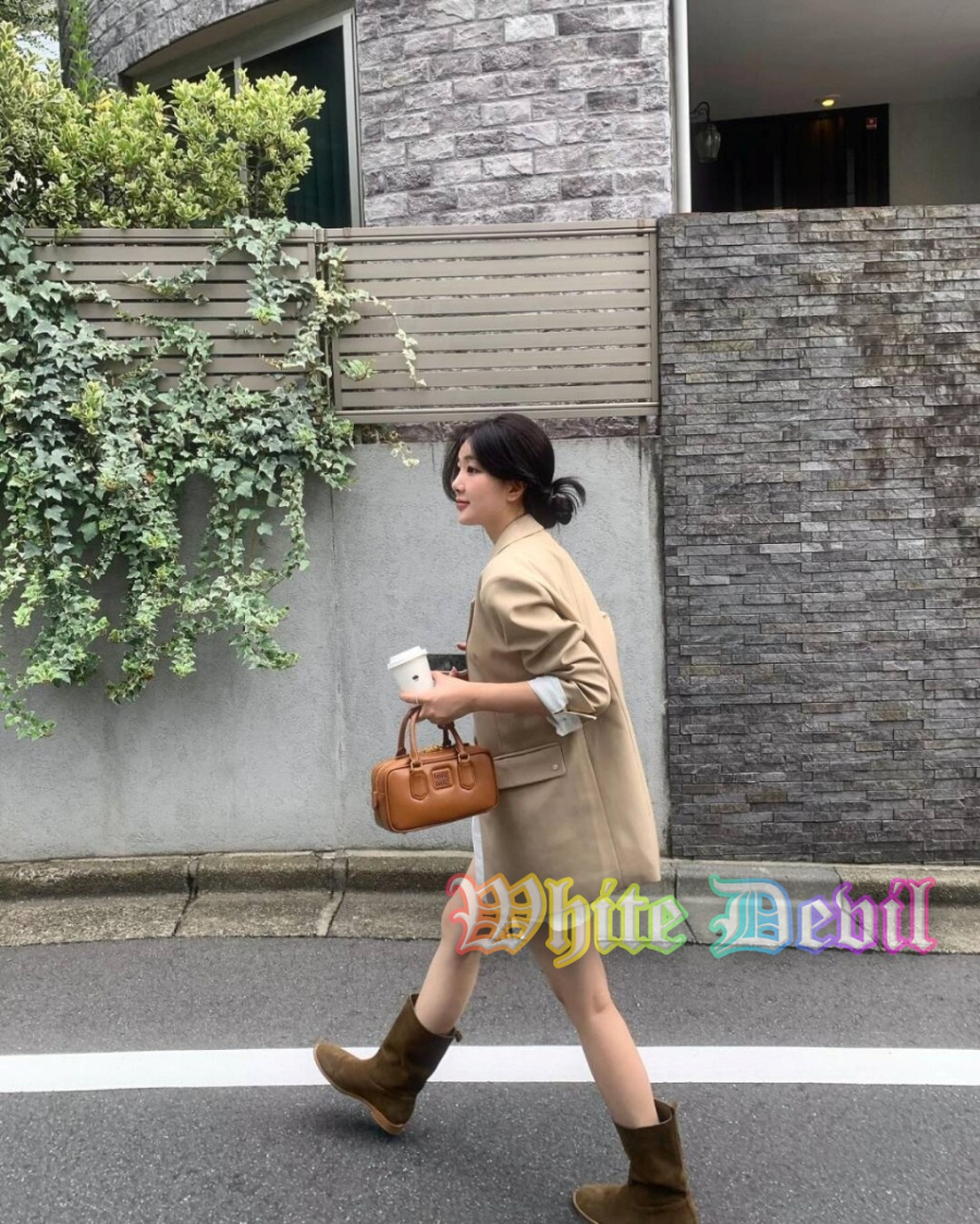 하얀악마 미우 아르카디 (1).jpg