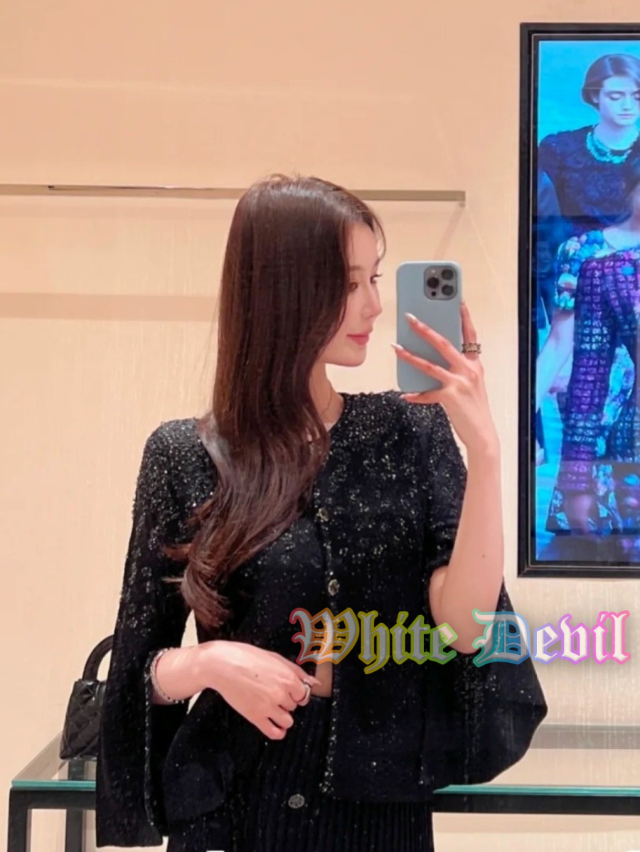하얀악마 샤넬 가디거 (2).jpg