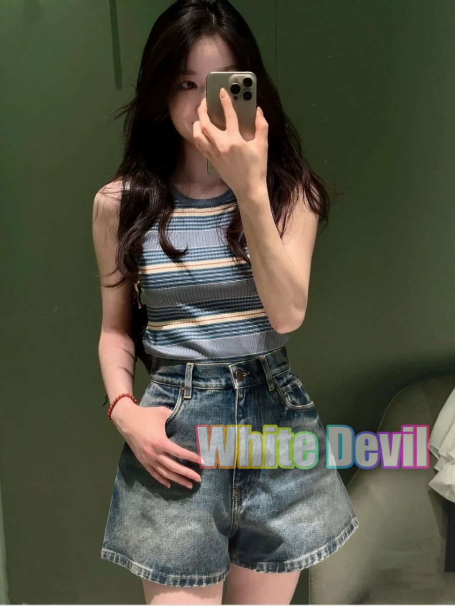 하얀악마 프라다 나시 (2).jpg
