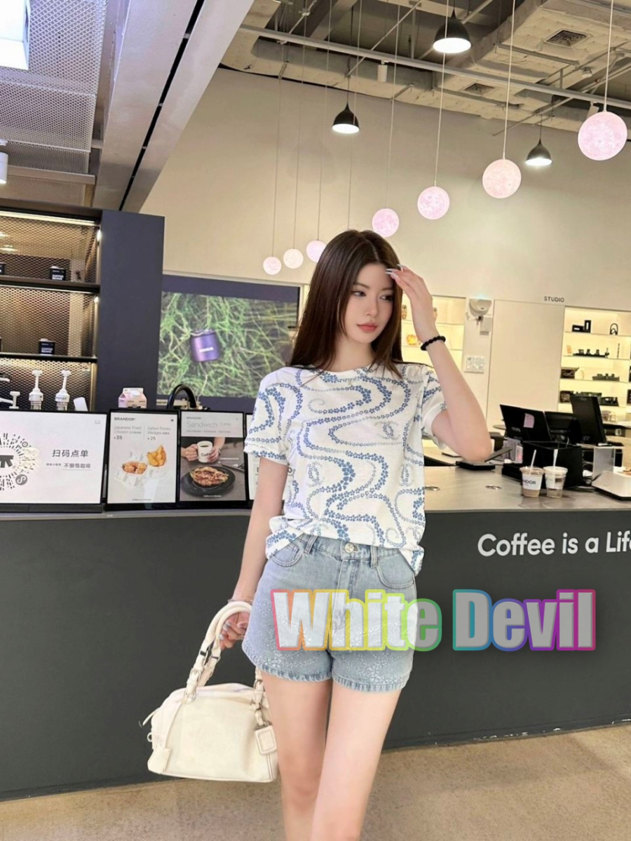 하얀악마 샤넬 반팔티 (1).jpg